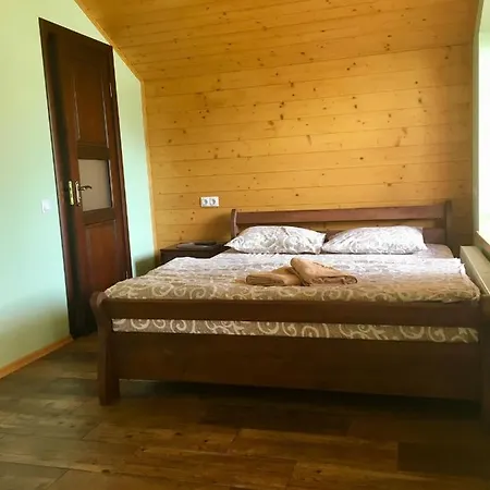 Готель Аквадом Велятино